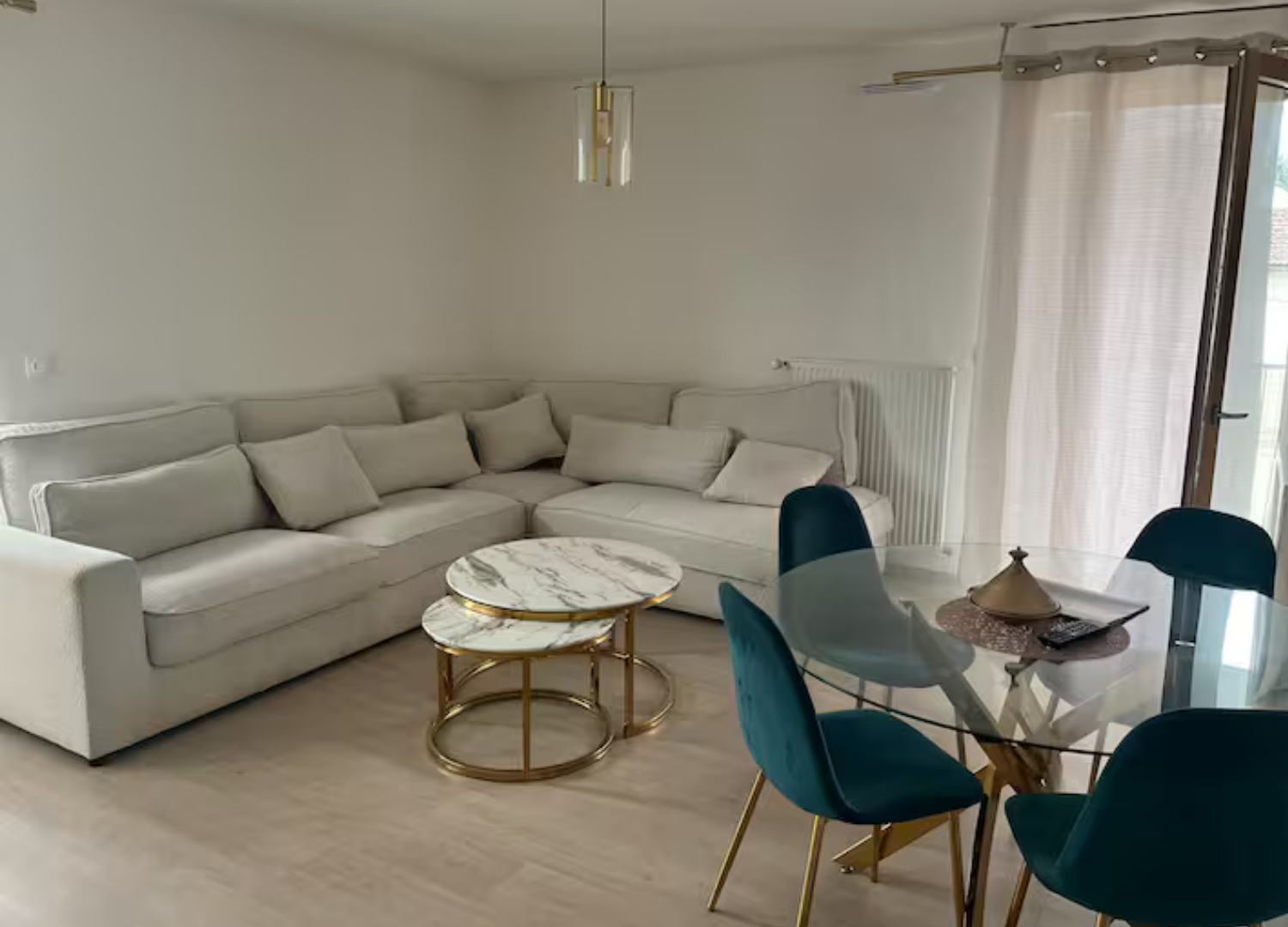 Vu sur salon du T3 à Gonesse
